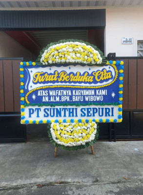 Papan Bunga Duka di Sukawening